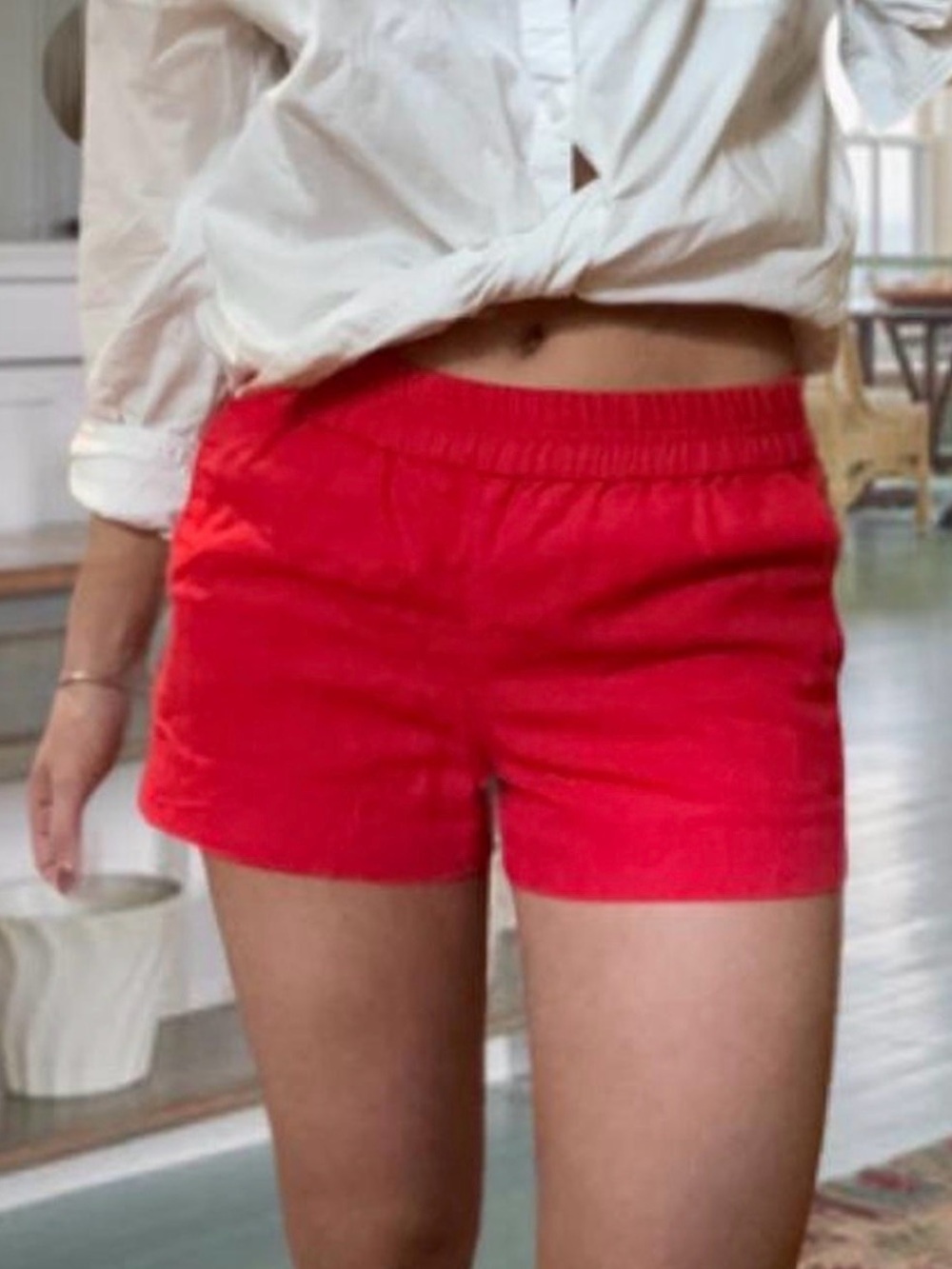 Gap Women's Bright Red Flat-Front Chino Shorts Size 6